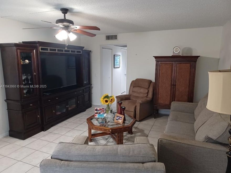 CORNER, 2 BED 2 BATH UNIT. GREAT LAKEVIEW. IMPACT GLASS, CLOSE TO SHOPS, MAJOR ROADWAYS AND TRANSPORTATION. WASHER, DRYER AND STORAGE ROOM ARE STEPS AWAY FROM THE UNIT. TILED FLOOR, NEWER KITCHEN AND PAINT. ALL, BUT 2 PIECES OF FURNITURE INCLUDED IN THE SALE.