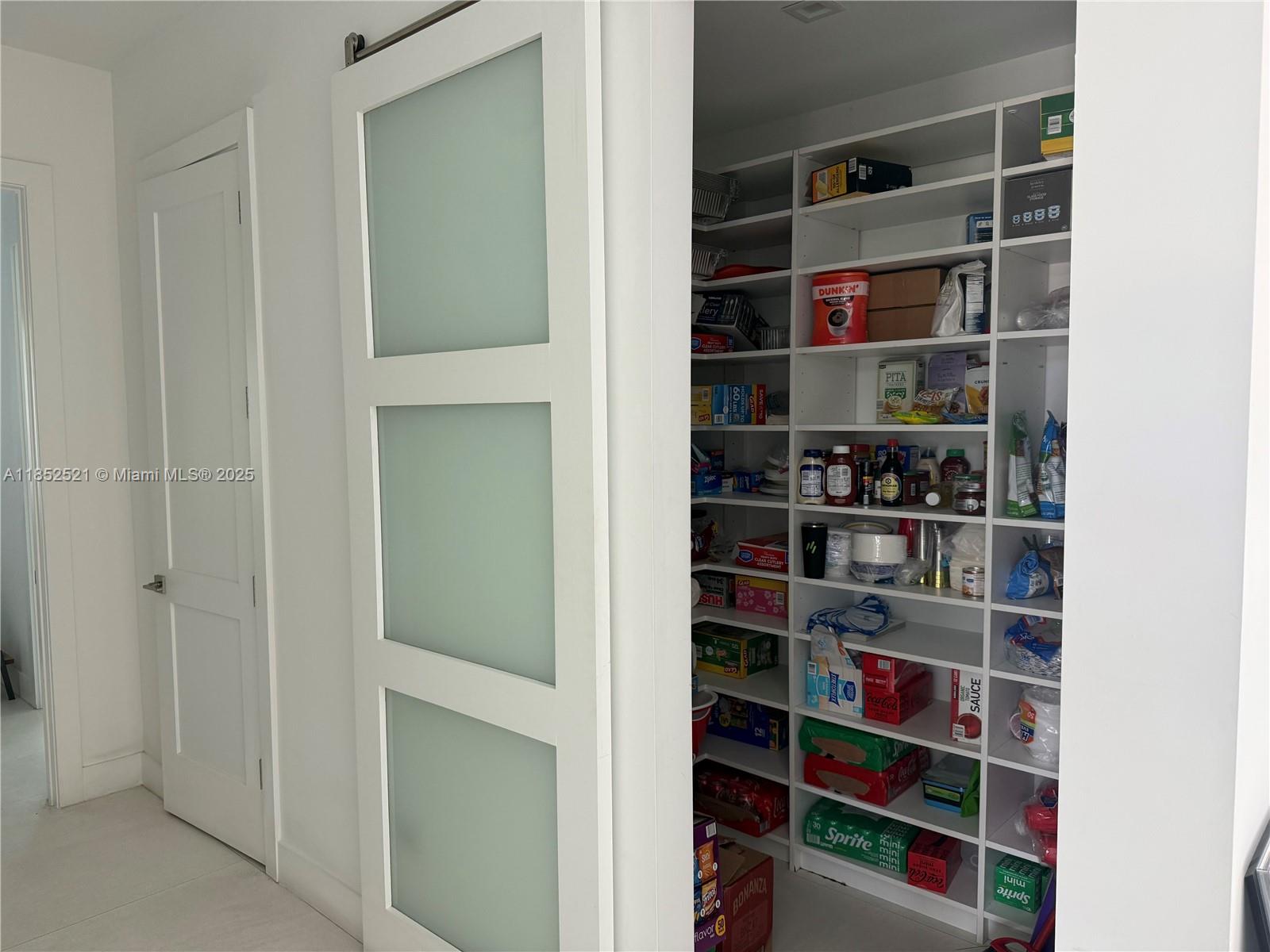 SUB OF PB 3-169 - Residential