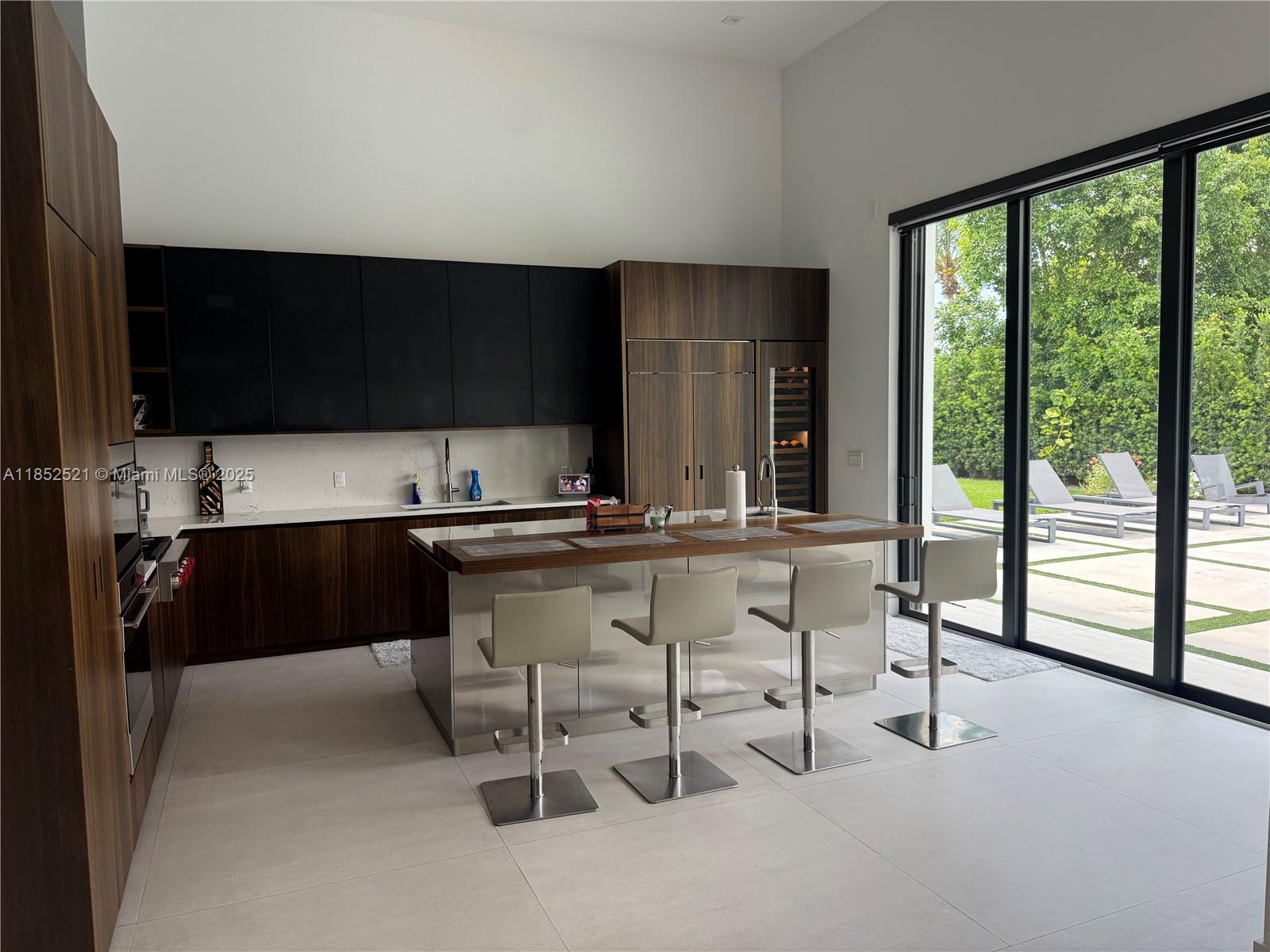 SUB OF PB 3-169 - Residential