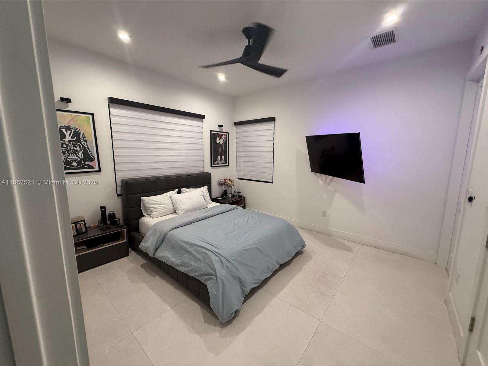 SUB OF PB 3-169 - Residential