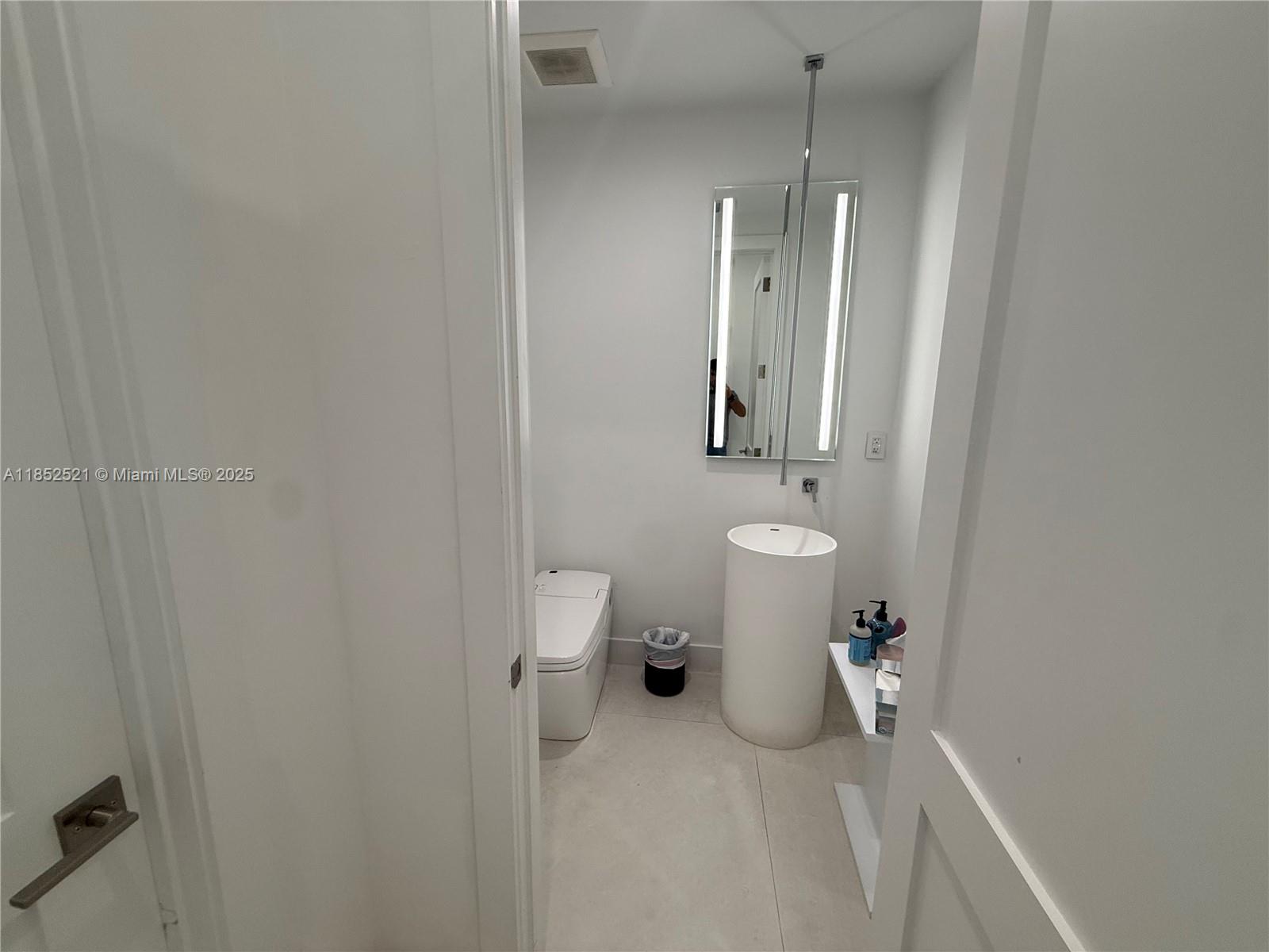 SUB OF PB 3-169 - Residential