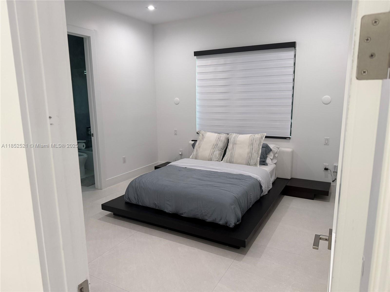 SUB OF PB 3-169 - Residential