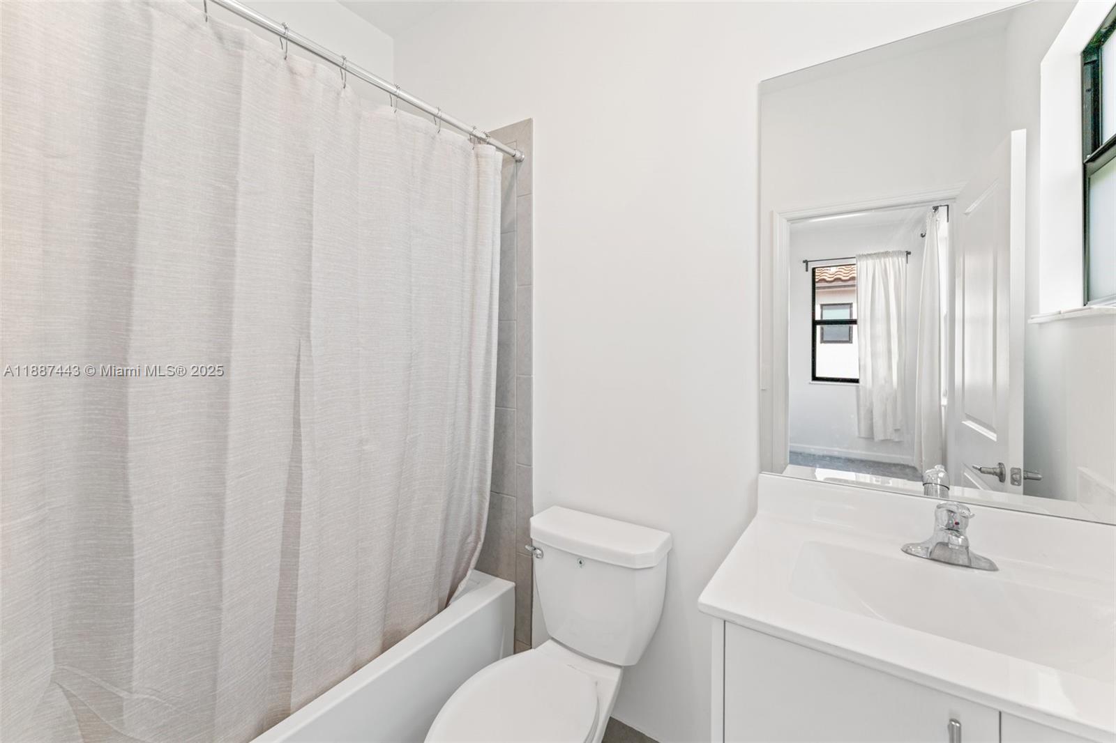 SILVER PALM RESIDENTIAL H - Residential