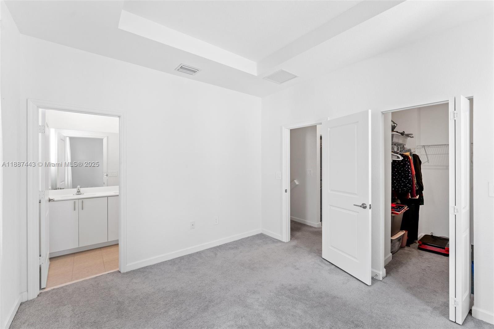 SILVER PALM RESIDENTIAL H - Residential