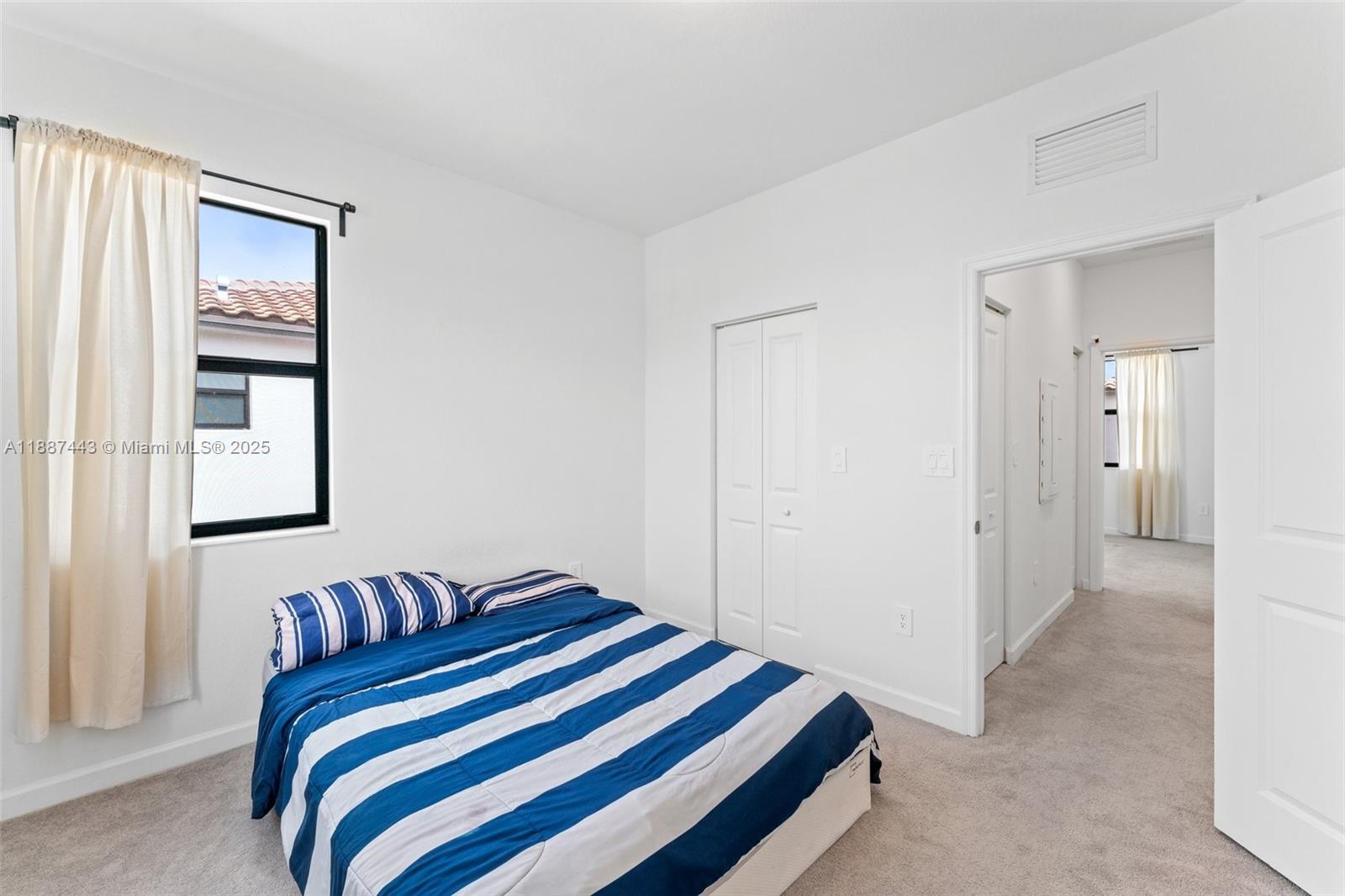 SILVER PALM RESIDENTIAL H - Residential