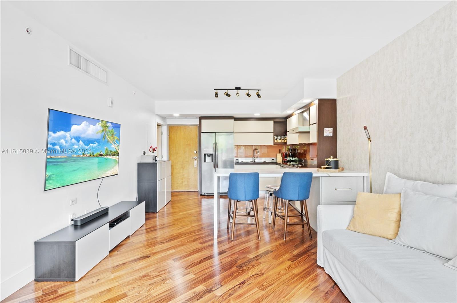 ARTEPARK NORTH CONDO - Residential