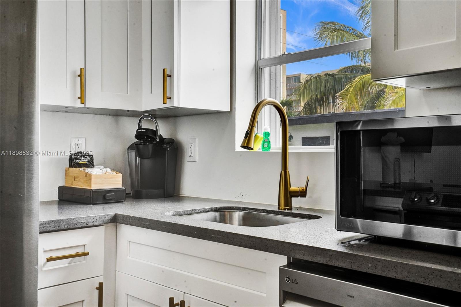 GULFSTREAM ESTATES NO 2 - Residential