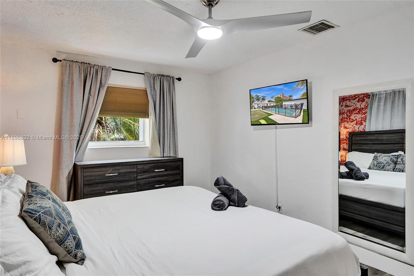 GULFSTREAM ESTATES NO 2 - Residential