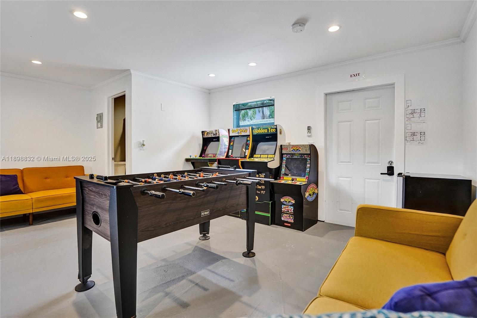 GULFSTREAM ESTATES NO 2 - Residential
