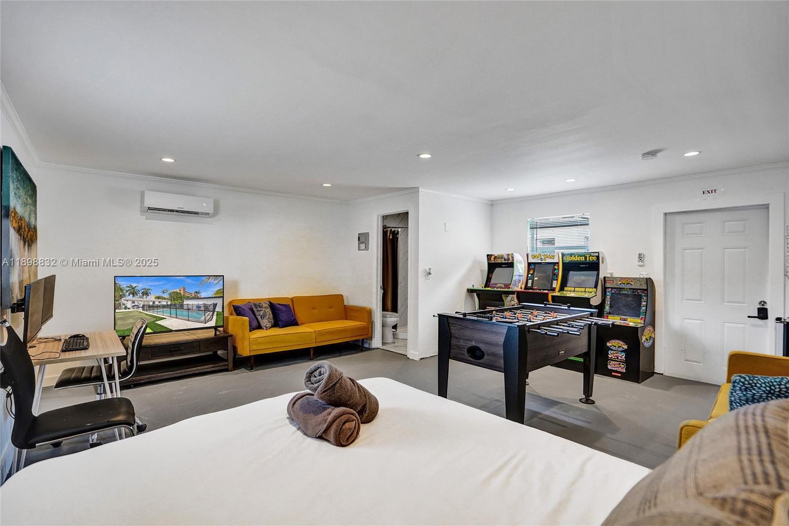 GULFSTREAM ESTATES NO 2 - Residential