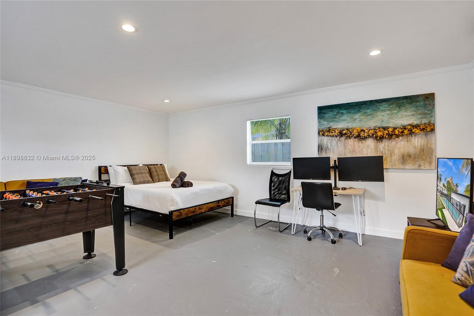 GULFSTREAM ESTATES NO 2 - Residential
