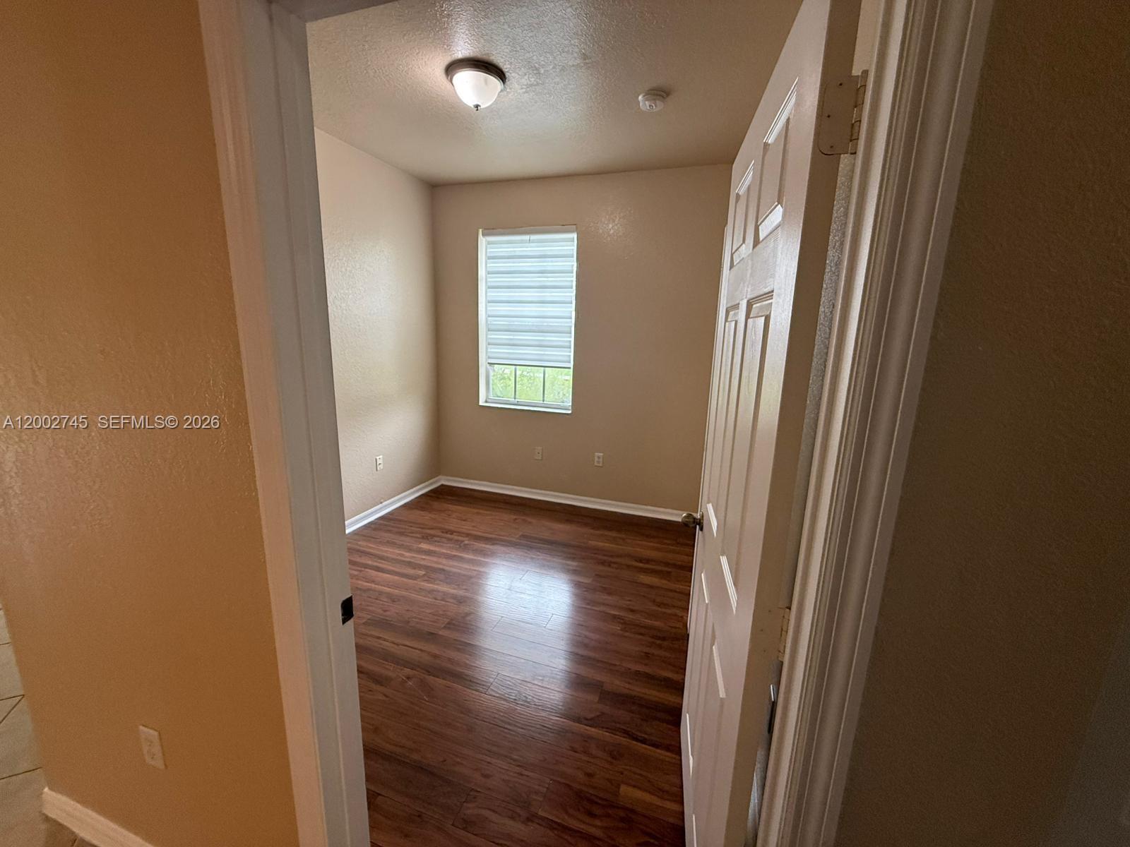 BANYAN BAY CONDO - Residential Lease