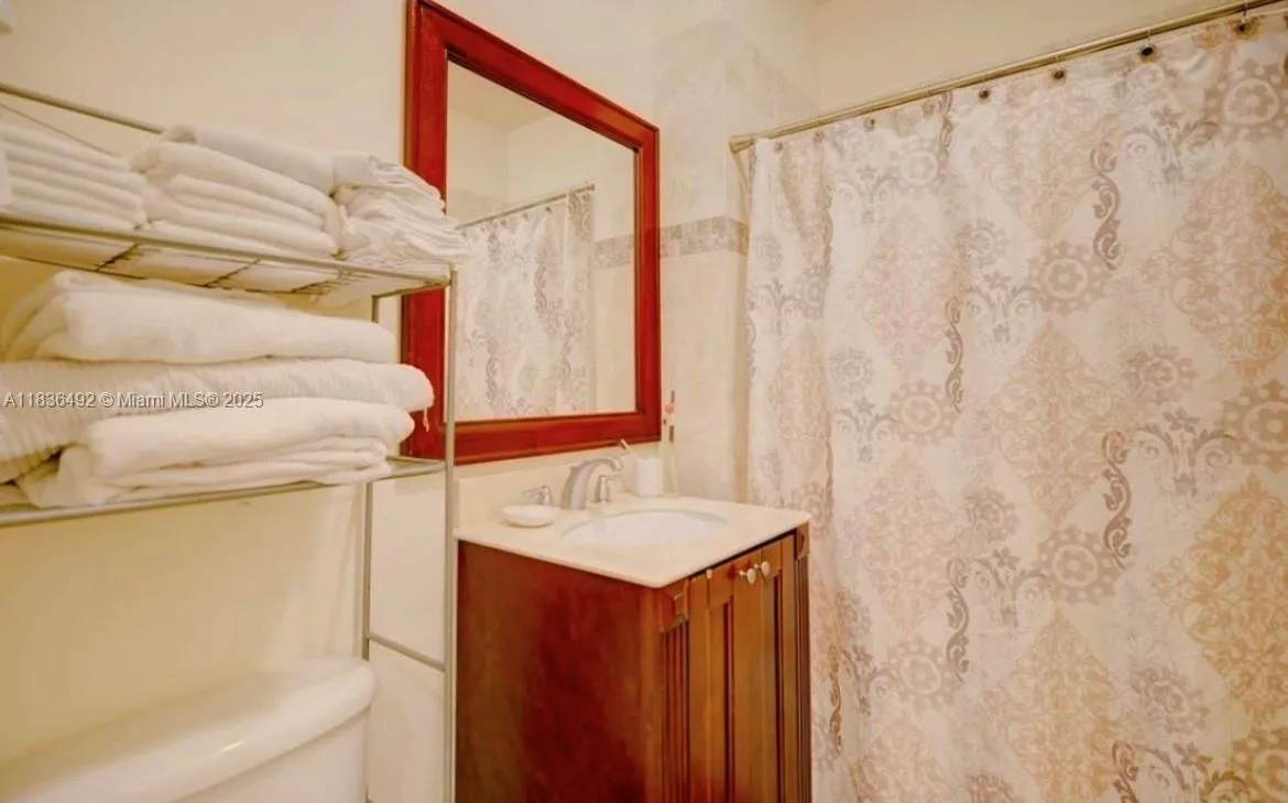 Sebring, Florida 33870, United States, 3 Bedrooms Bedrooms, ,2 BathroomsBathrooms,Residential,Active,167575