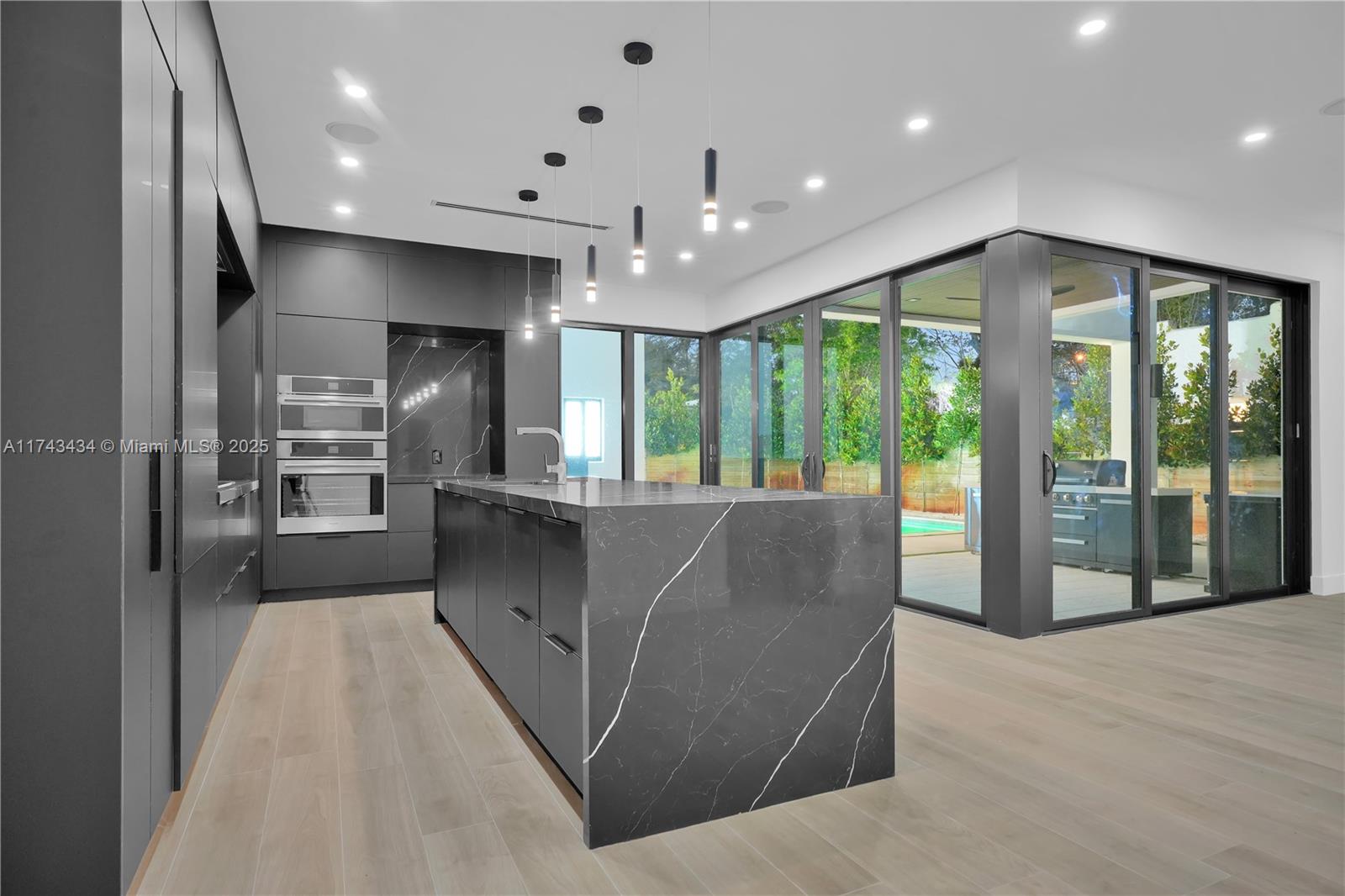 BAY VISTA PARK AMD PL - Residential