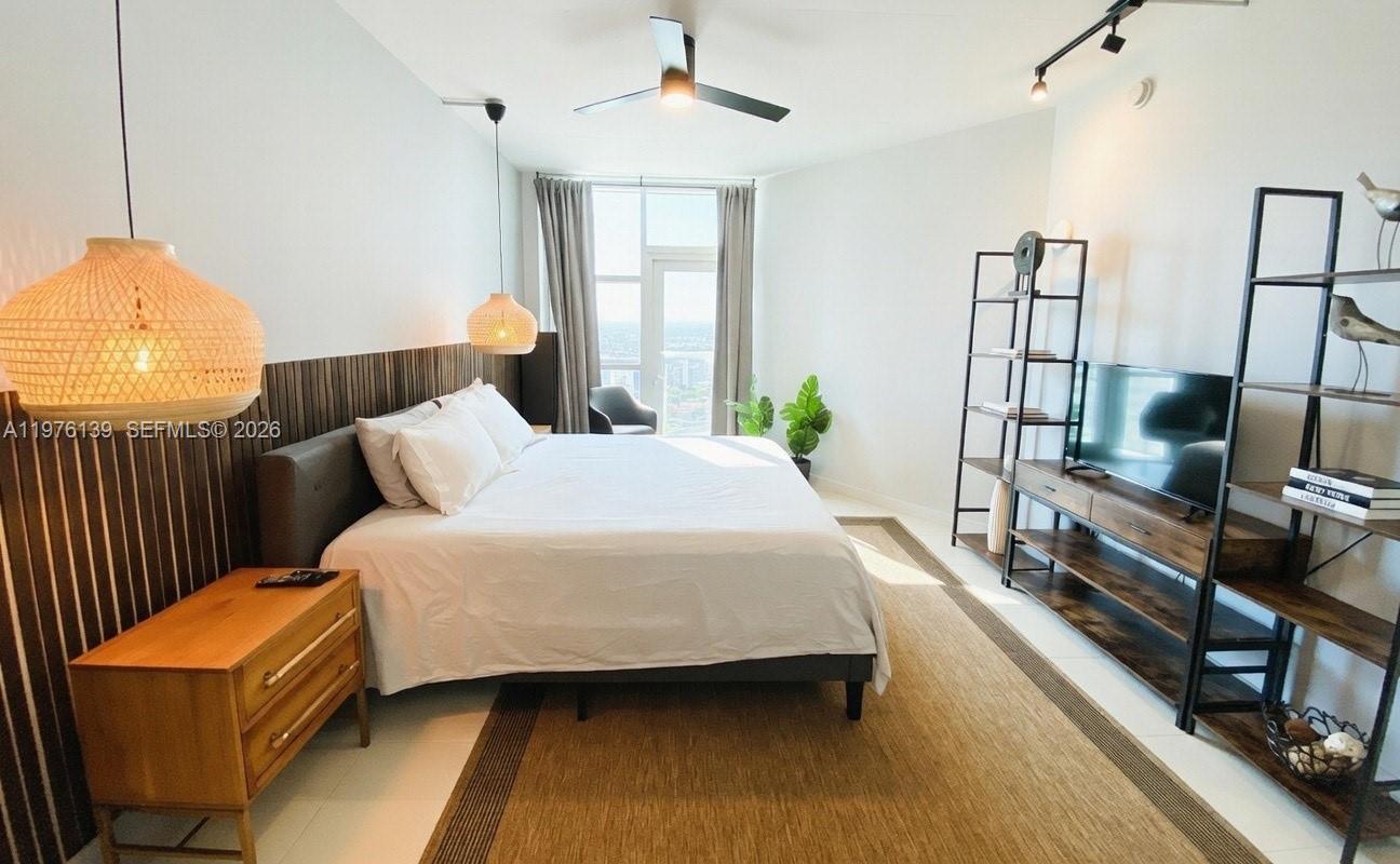 FOUR MIDTOWN MIAMI CONDO - Residential