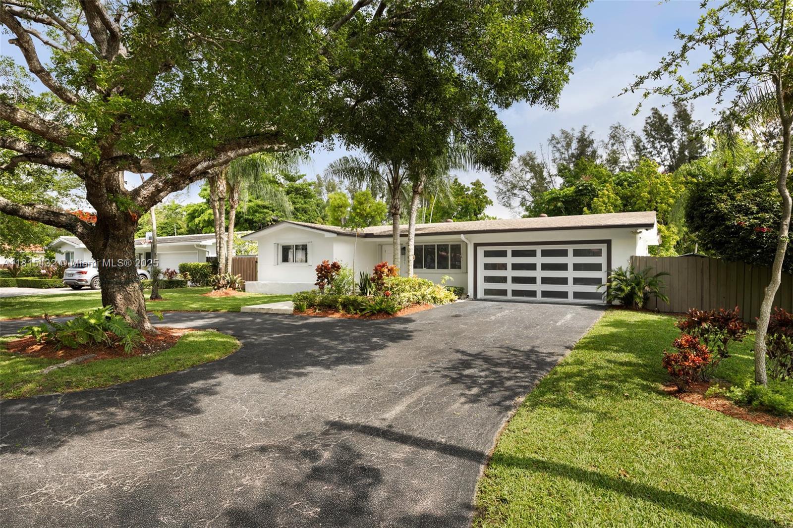 Rental Property at 6231 Sw 58th St, South Miami, Miami-Dade County, Florida - Bedrooms: 3 
Bathrooms: 2  - $7,500 MO.
