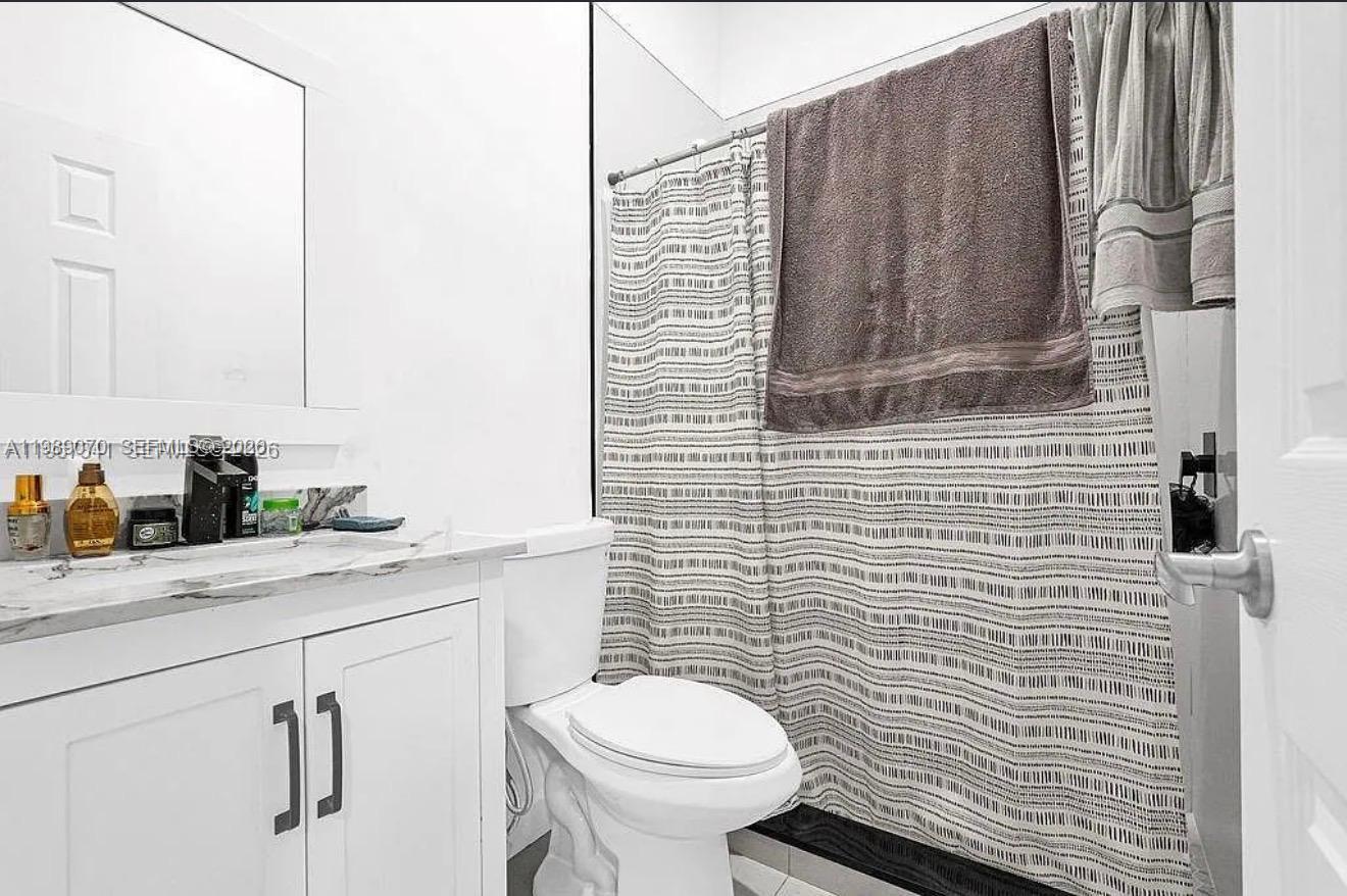 SIENA NORTH - Residential Lease