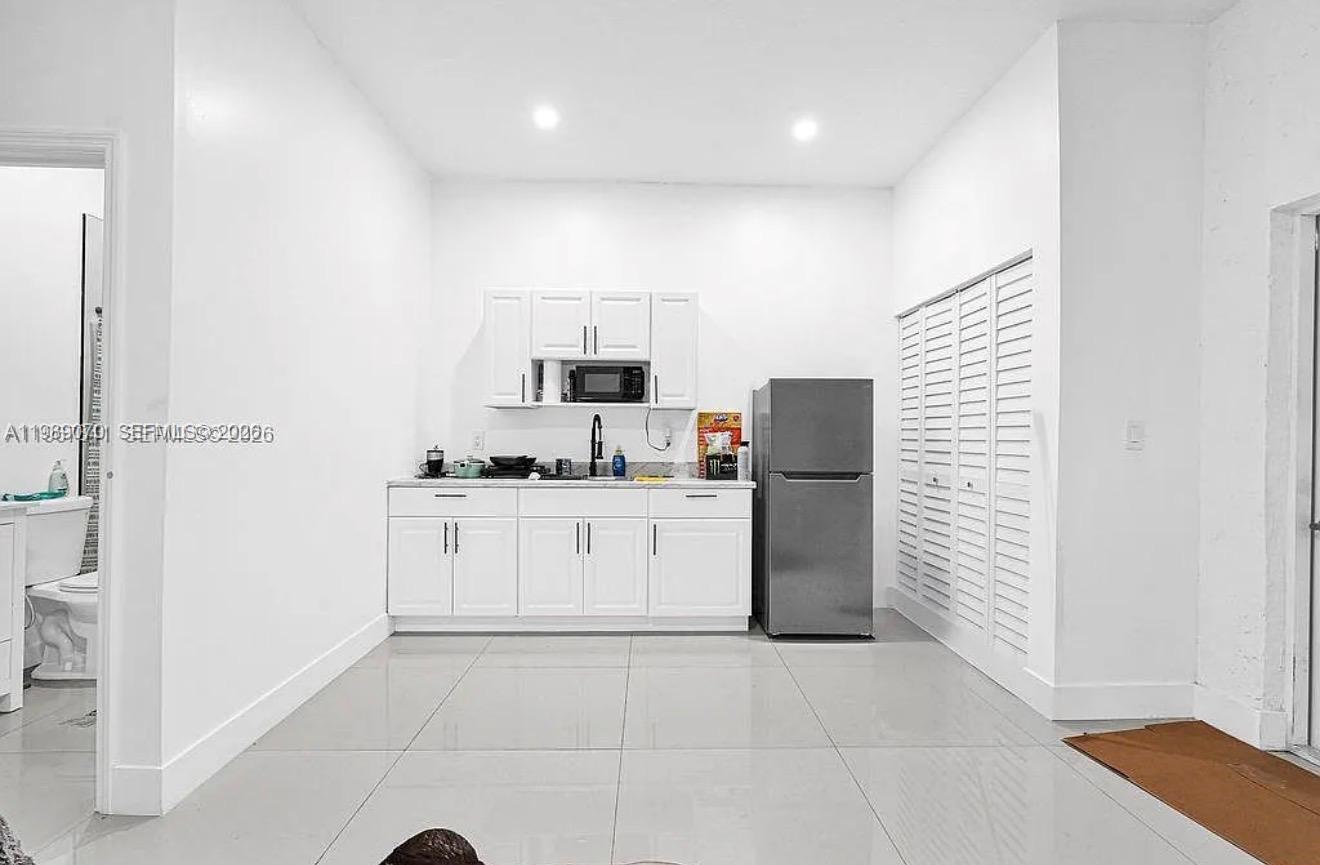 SIENA NORTH - Residential Lease