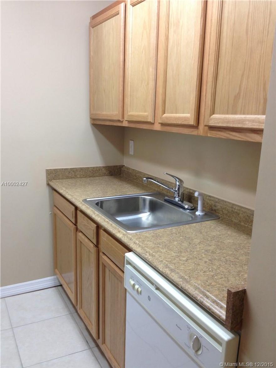BEAUTIFUL UNIT INTO NICE COMMUNITY WITH FAMILIAR ENVIRONMENT IN THE HEART OF LAUDERHILL. WATER INCLUDED. WASHER/DRYER/DISHWASHER. TILE THRU OUT. VERY SPACIOUS CONDO. HUGH WALK IN CLOSETS.