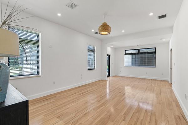 RIDGELINE ESTATES - Residential