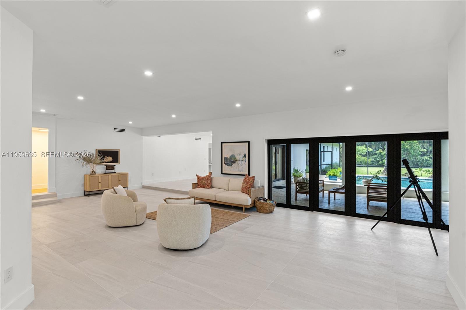 RIDGELINE ESTATES - Residential