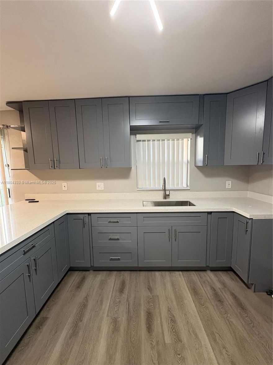 Charming Remodeled 3 Bed, 2 Bath Half Duplex for Rent
Step into comfort and style in this beautifully remodeled 3-bedroom, 2-bath half duplex. Featuring a modern kitchen with updated appliances, spacious living areas, and sleek finishes throughout, this home offers the perfect blend of functionality and charm. Enjoy a private backyard, in-unit laundry, and off-street parking. Conveniently located near schools, shopping, and major highways—this is a must-see!
Landlord will do their own background. 
Section 8 Welcome.

Ready for immediate move-in. Schedule your tour today!