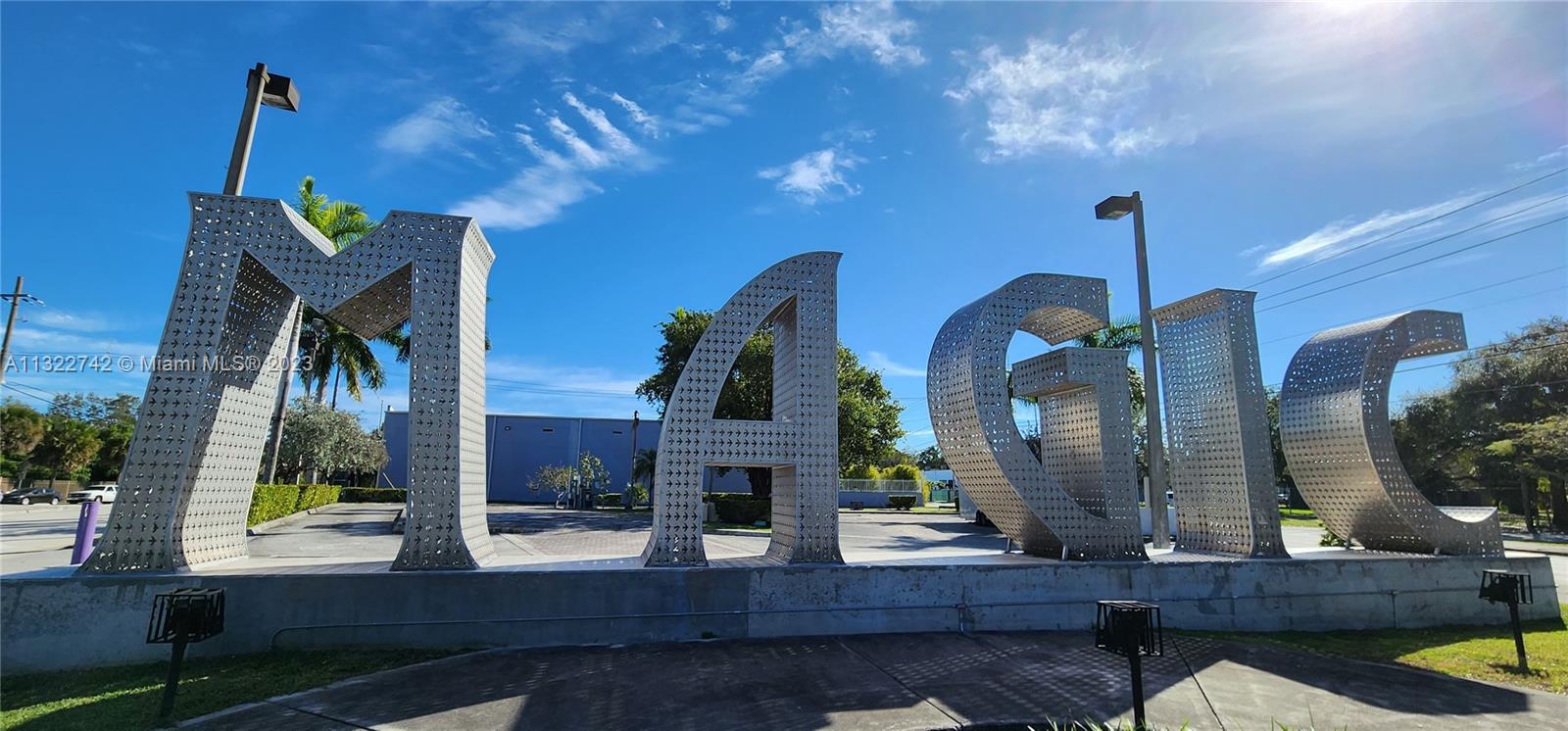 NORTH GATE - Residential Income