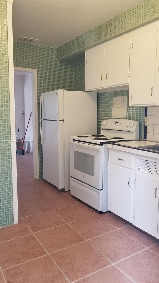 NORTH GATE - Residential Income