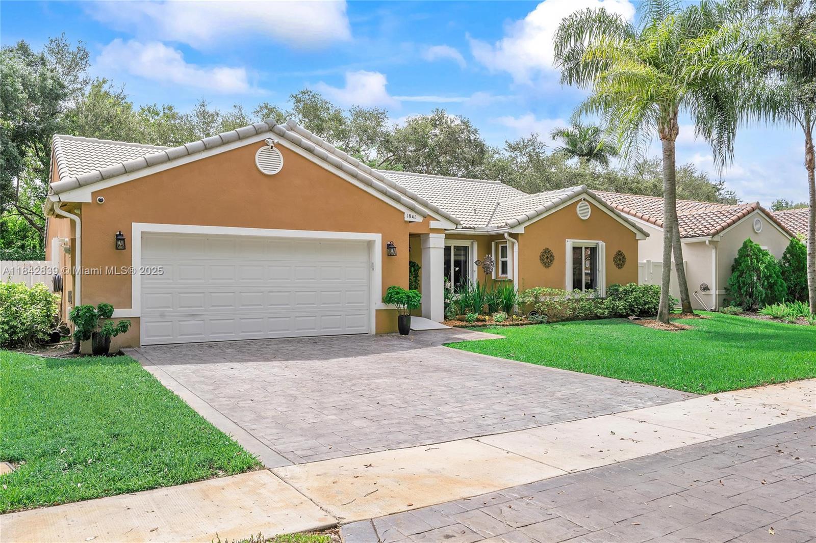 1841 SW 124th Way, Miramar, FL, 33027/$699,000 2 1841 SW 124th Way