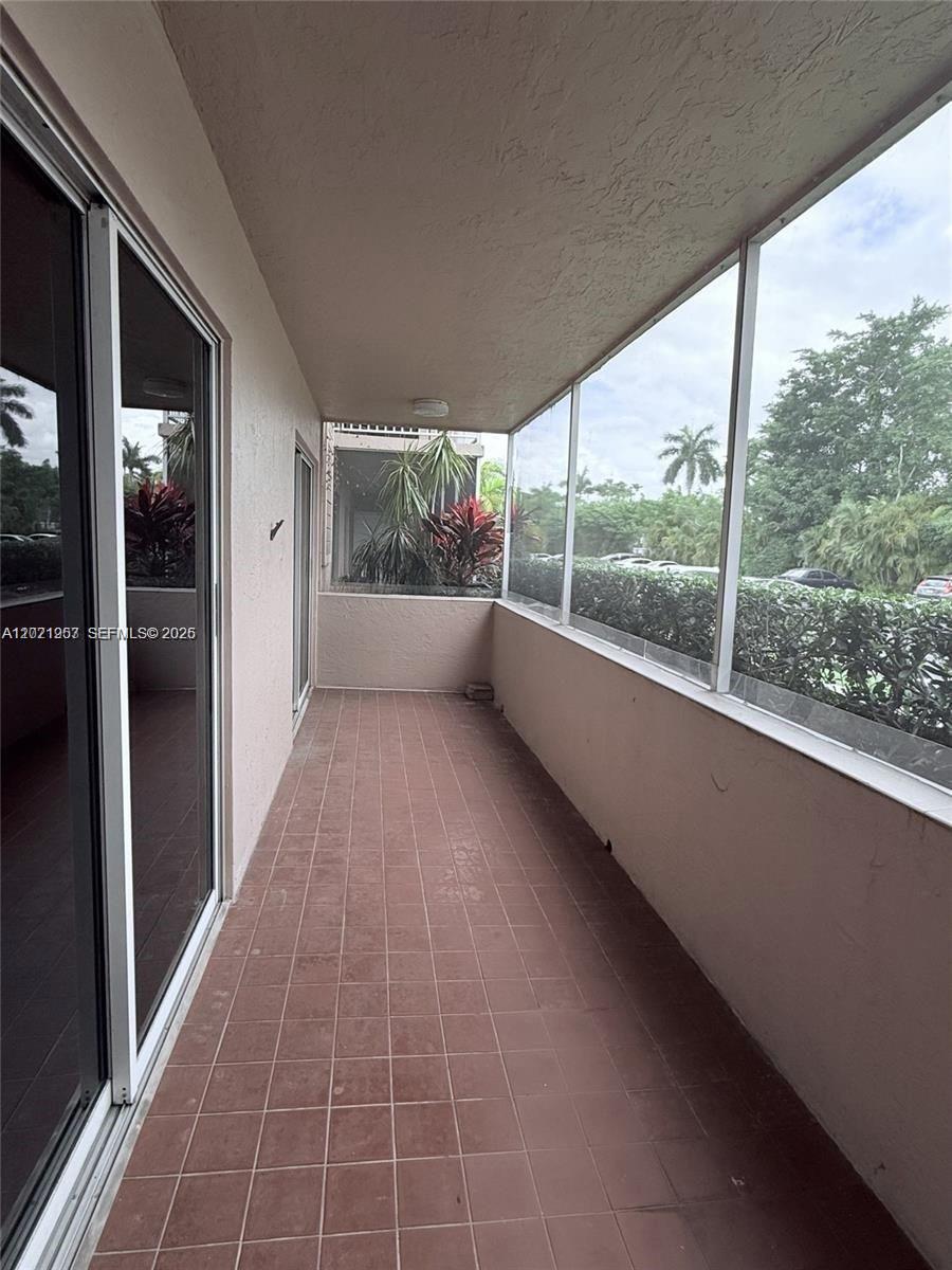 DORAL PK CO CLUB VILLAS C - Residential Lease
