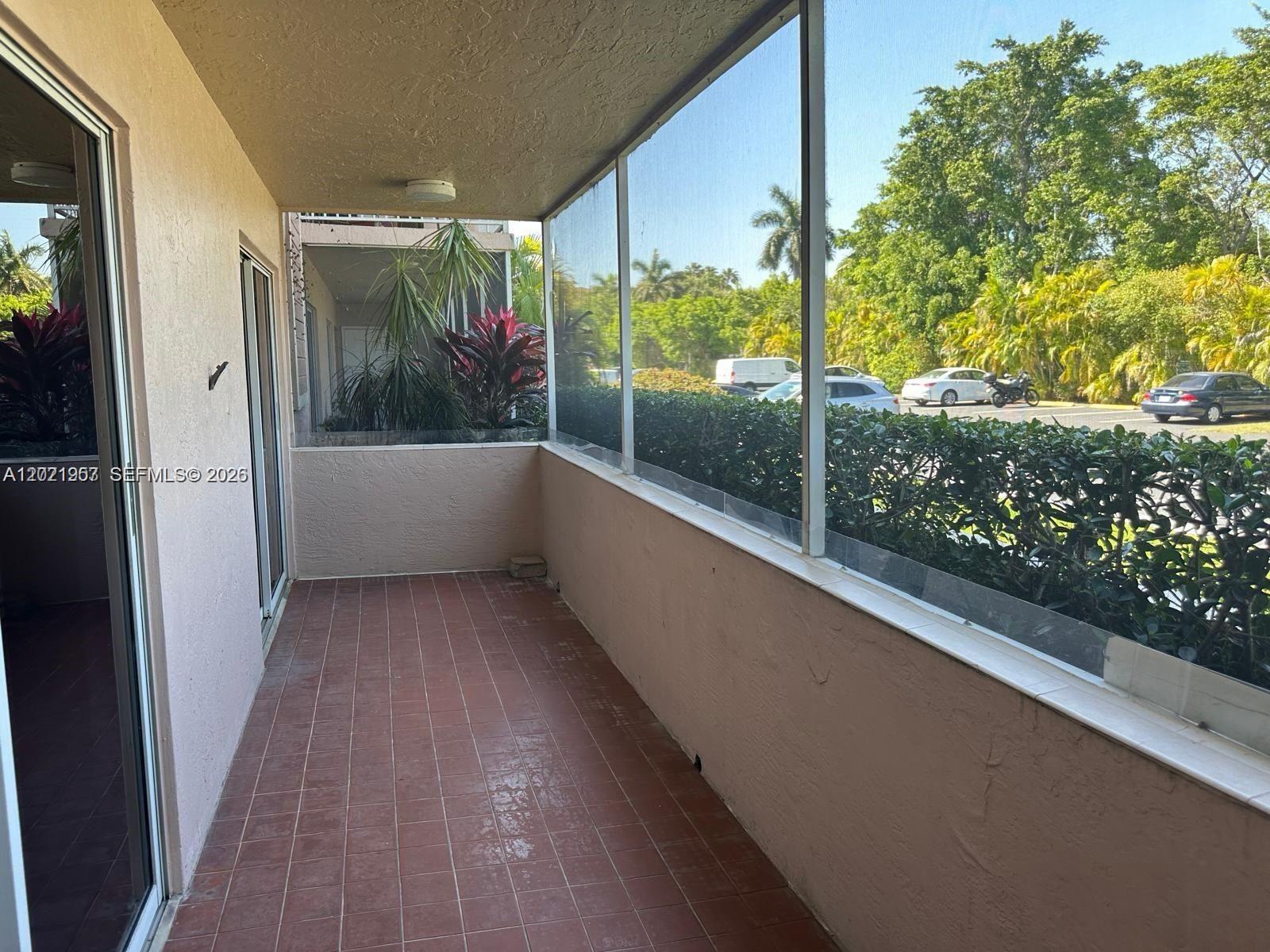 DORAL PK CO CLUB VILLAS C - Residential Lease