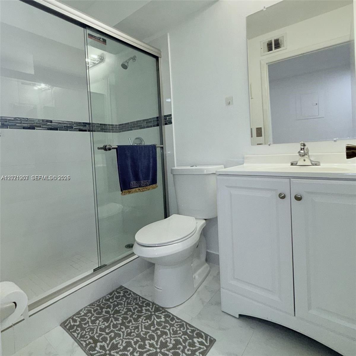 DORAL PK CO CLUB VILLAS C - Residential Lease