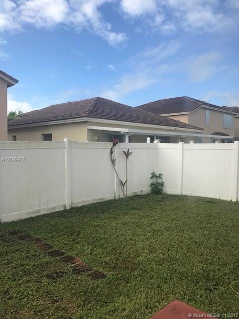 PORTOFINO LAKES - Residential Lease