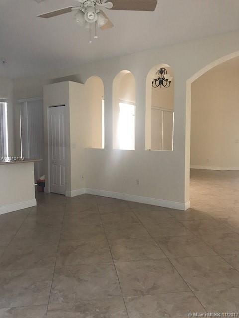 PORTOFINO LAKES - Residential Lease