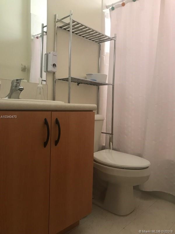 PORTOFINO LAKES - Residential Lease