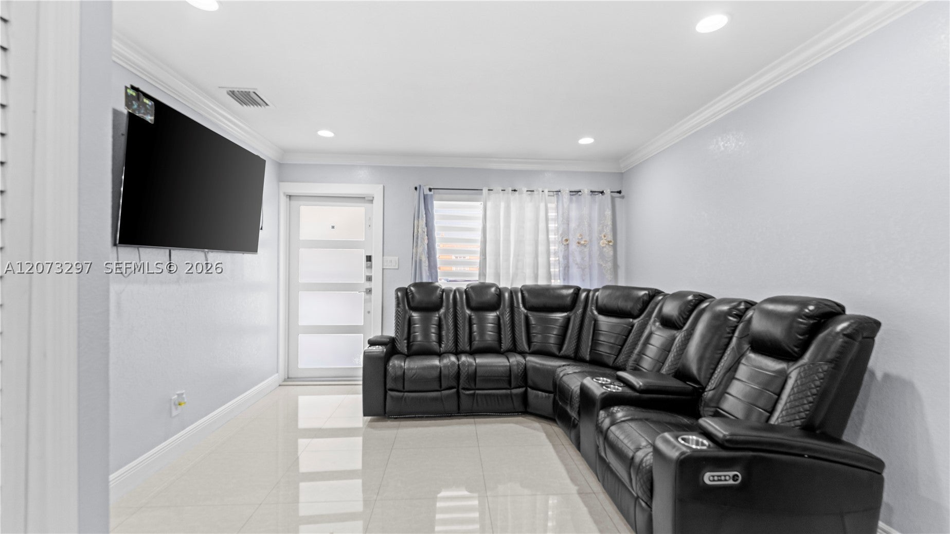 19300 NW 45th Ave, Miami Gardens FL 33055