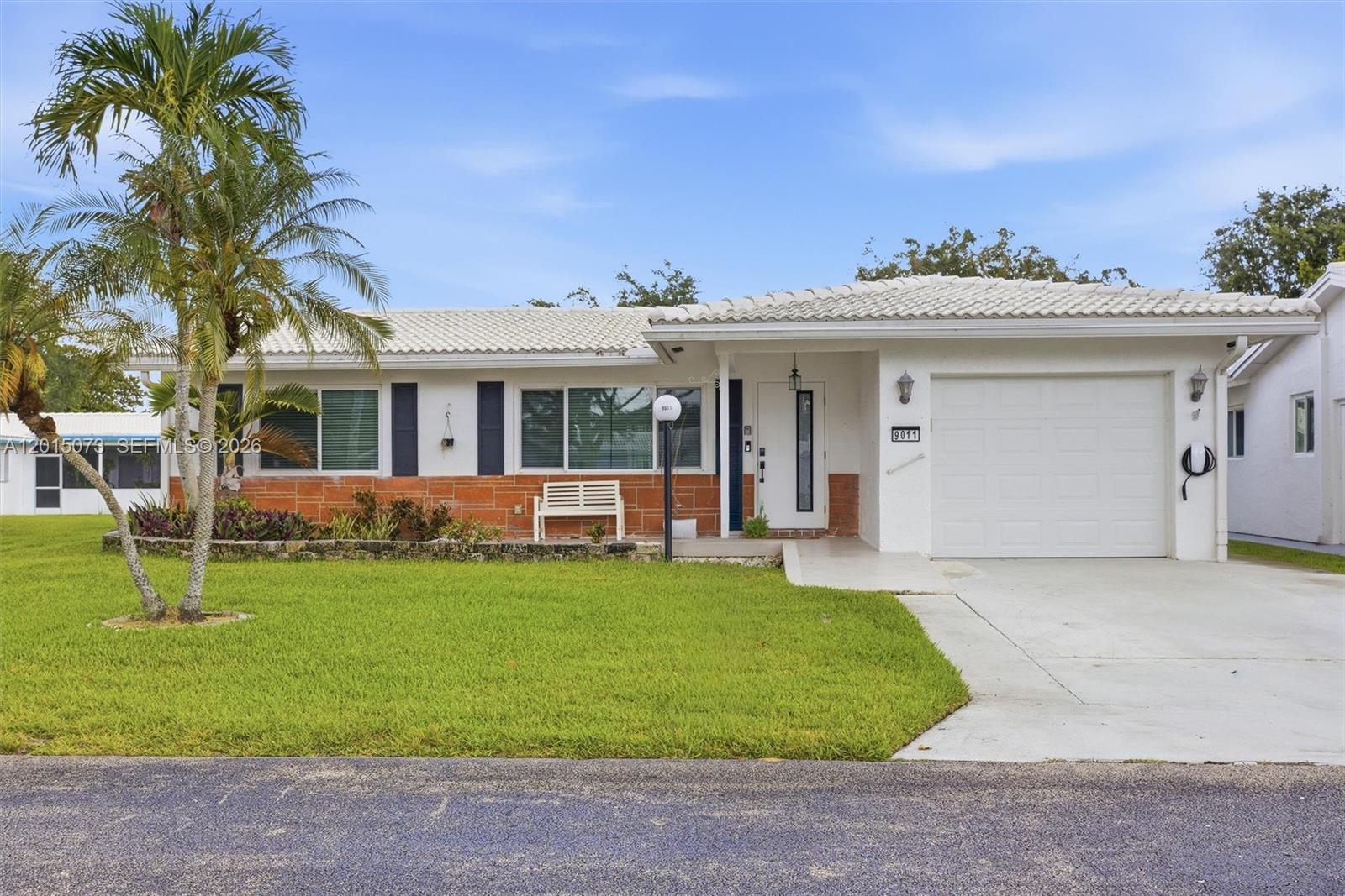 LAUDERDALE WEST 3 SEC - Residential