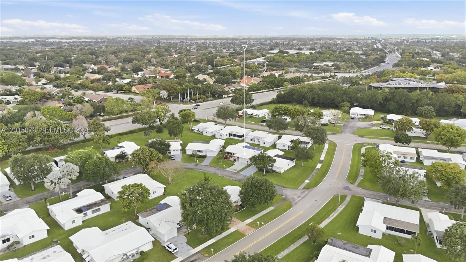 LAUDERDALE WEST 3 SEC - Residential