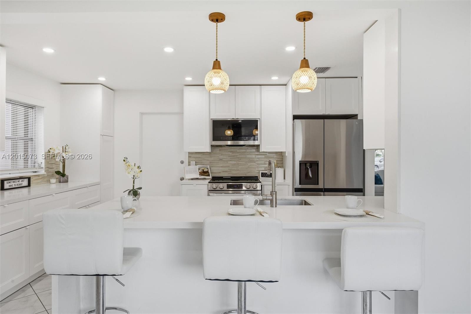 LAUDERDALE WEST 3 SEC - Residential