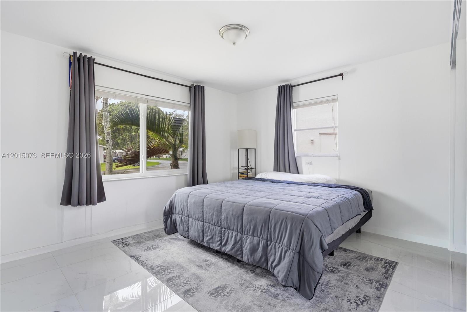 LAUDERDALE WEST 3 SEC - Residential