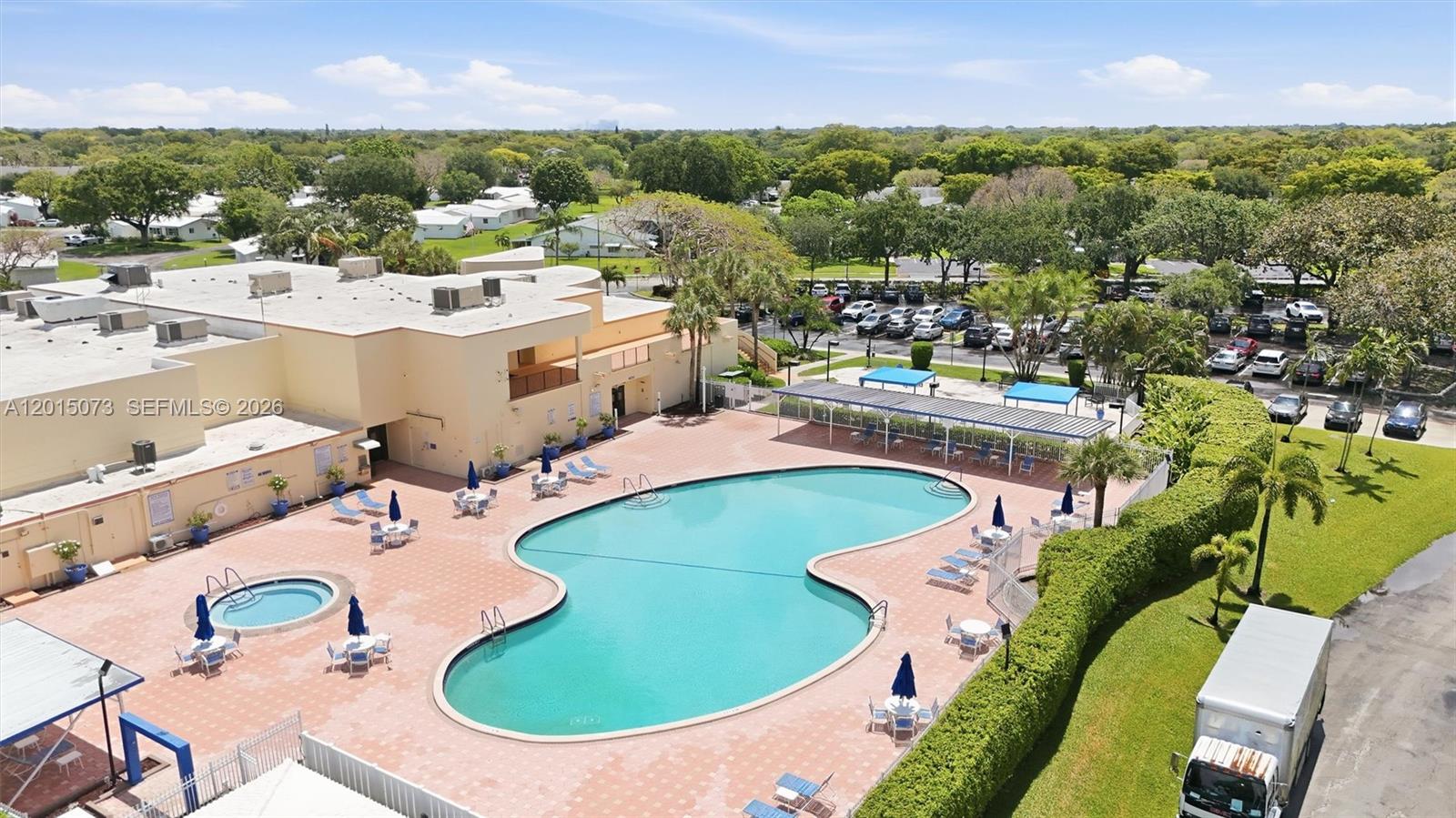 LAUDERDALE WEST 3 SEC - Residential