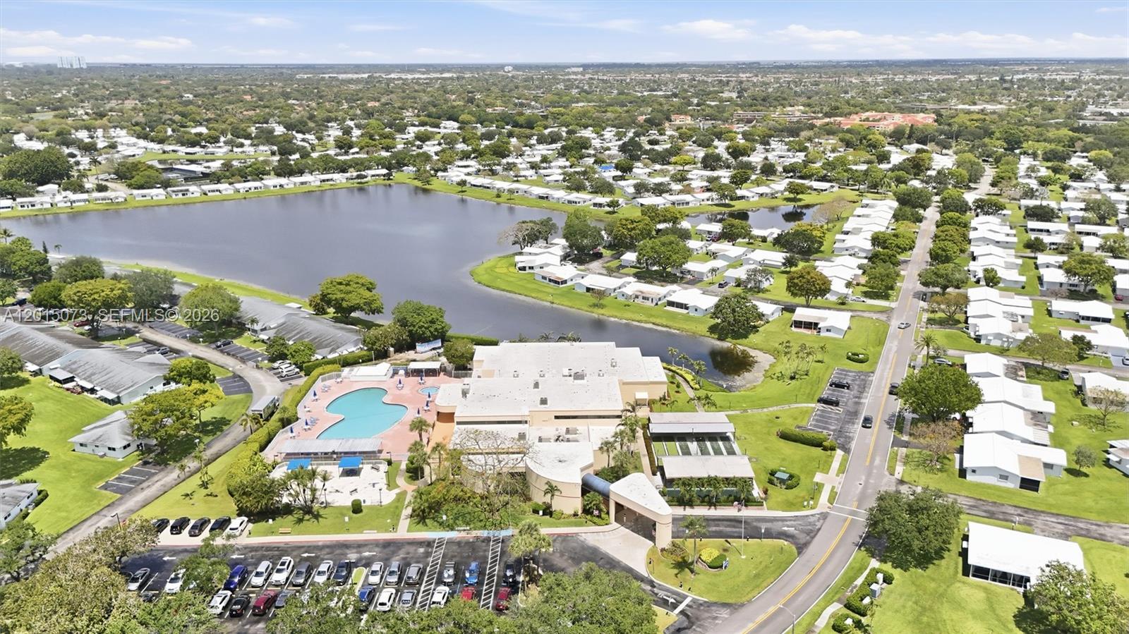 LAUDERDALE WEST 3 SEC - Residential