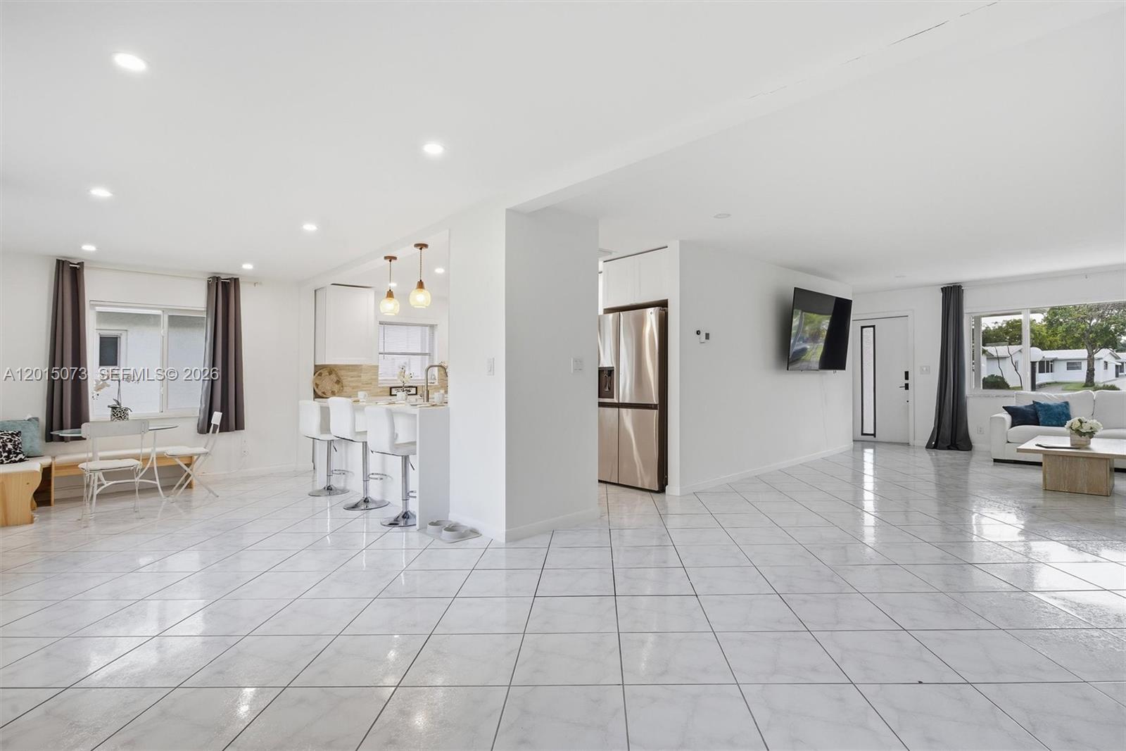 LAUDERDALE WEST 3 SEC - Residential