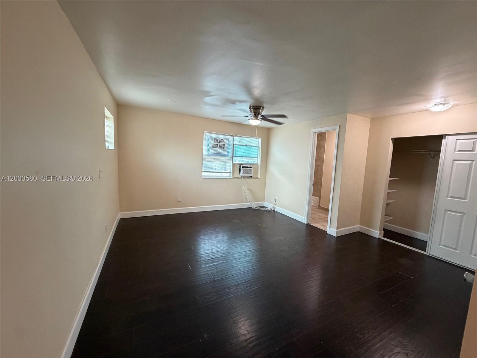 LINCOLN PARK REPLAT - Residential Lease