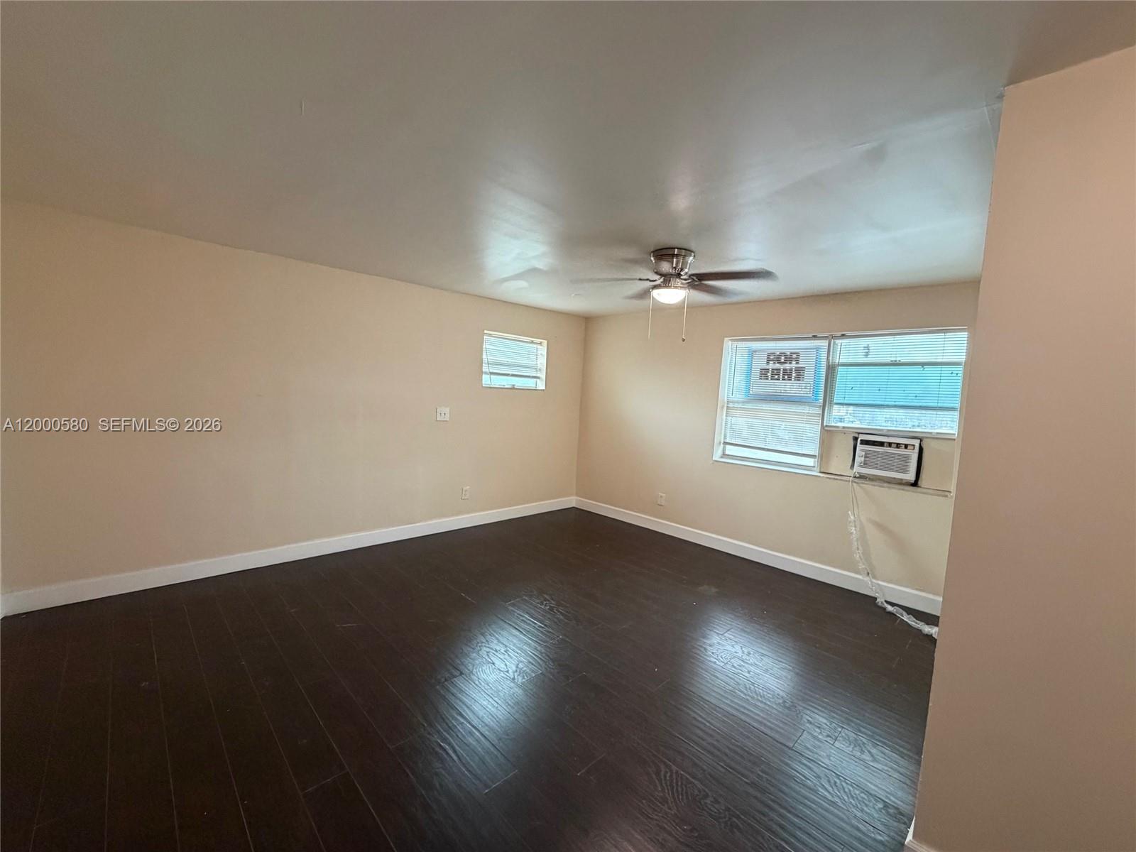 LINCOLN PARK REPLAT - Residential Lease