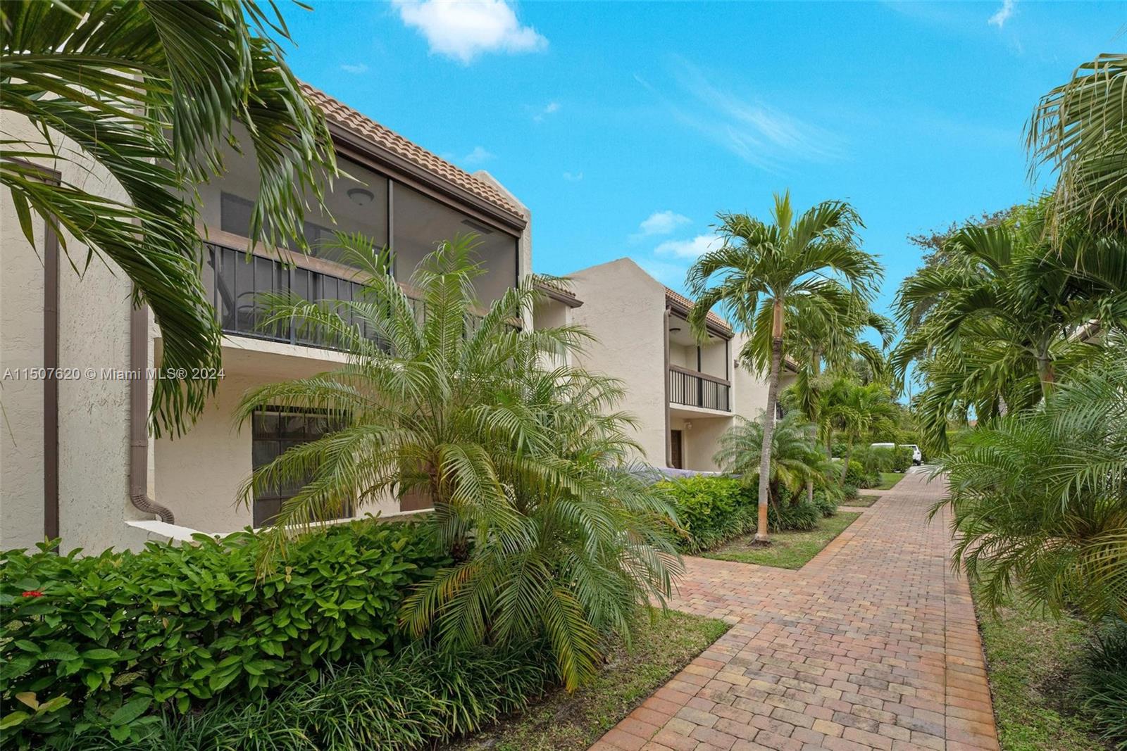 VIZCAYA GARDENS CONDOMINI - Residential