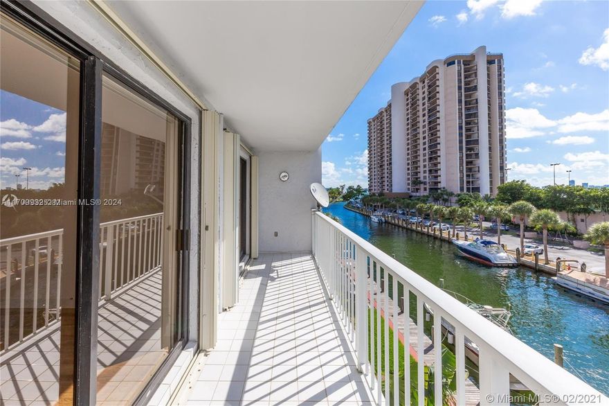 A Boater's Paradise at Cricket Club Condominium! This delightful 1-bedroom, 2-full-bath unit on the 4th floor offers a completely renovated living experience. Featuring hardwood floors and impressive water views. The open kitchen is remodeled with quartz countertops, perfect for cooking and entertaining. Enjoy a spacious balcony for fresh marine breezes. Additional highlights include  sliding glass doors with hurricane shutters and ample closet space. The condo fee covers air conditioning, basic cable, water, sewer, trash collection, and one assigned parking space. Pets under 20 lbs are welcome. Located on Biscayne Blvd, minutes from Whole Foods, LA Fitness, Costco, Aventura Mall, and beautiful beaches. Don’t miss this unique opportunity to embrace the Miami lifestyle.