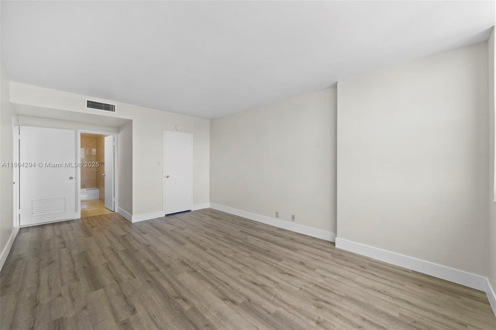 3301 NE 5th Ave 1018