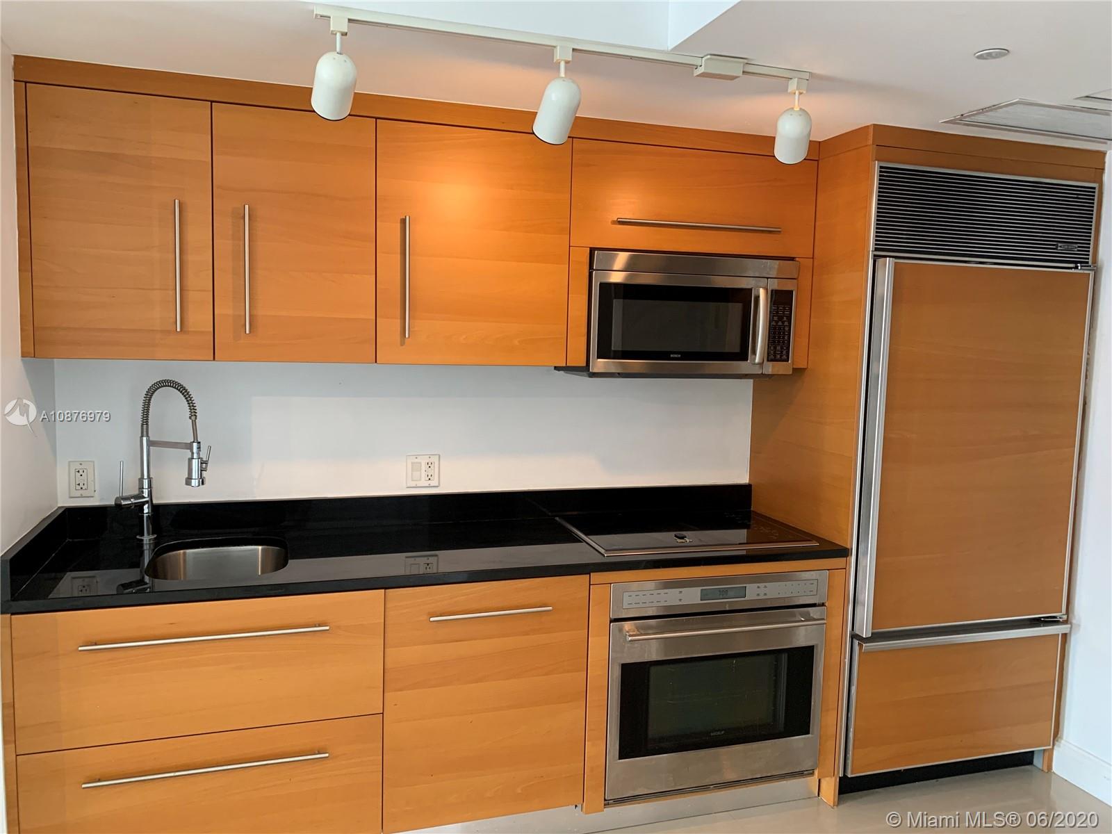 ICONBRICKELL CONDO NO 1 - Residential Lease