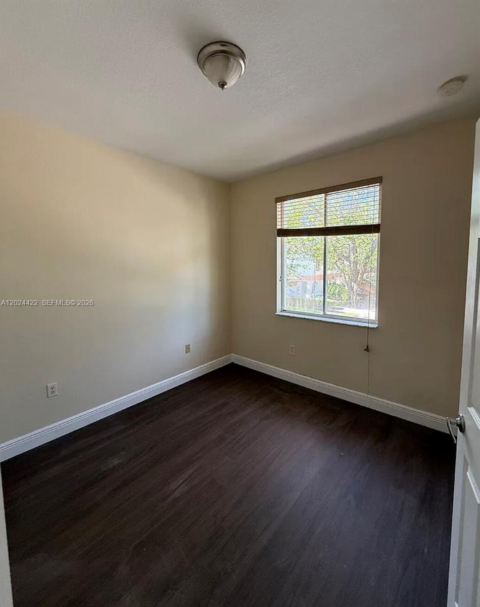 HIDDEN COVE CONDO - Residential Lease